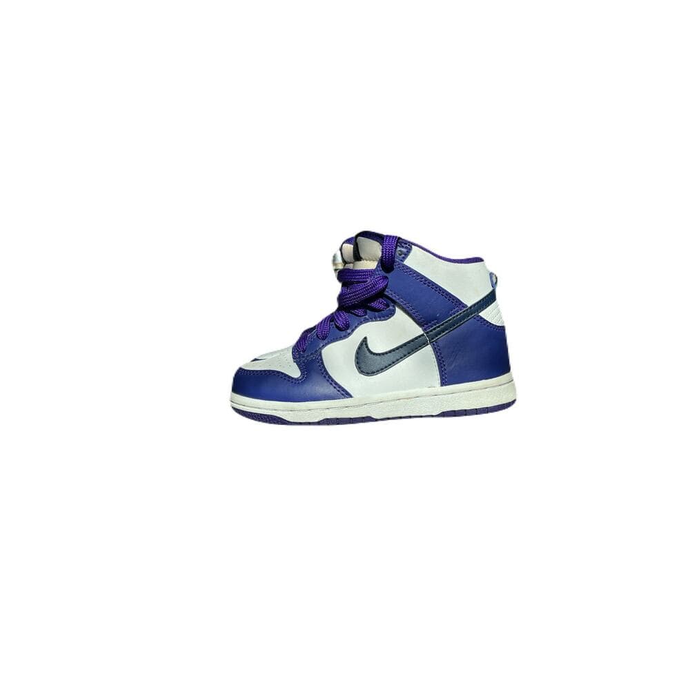 purple Nike Dunk shoes Size 10.5 C preschool girls Purple & White DH9753-100 - Thumbnail 2