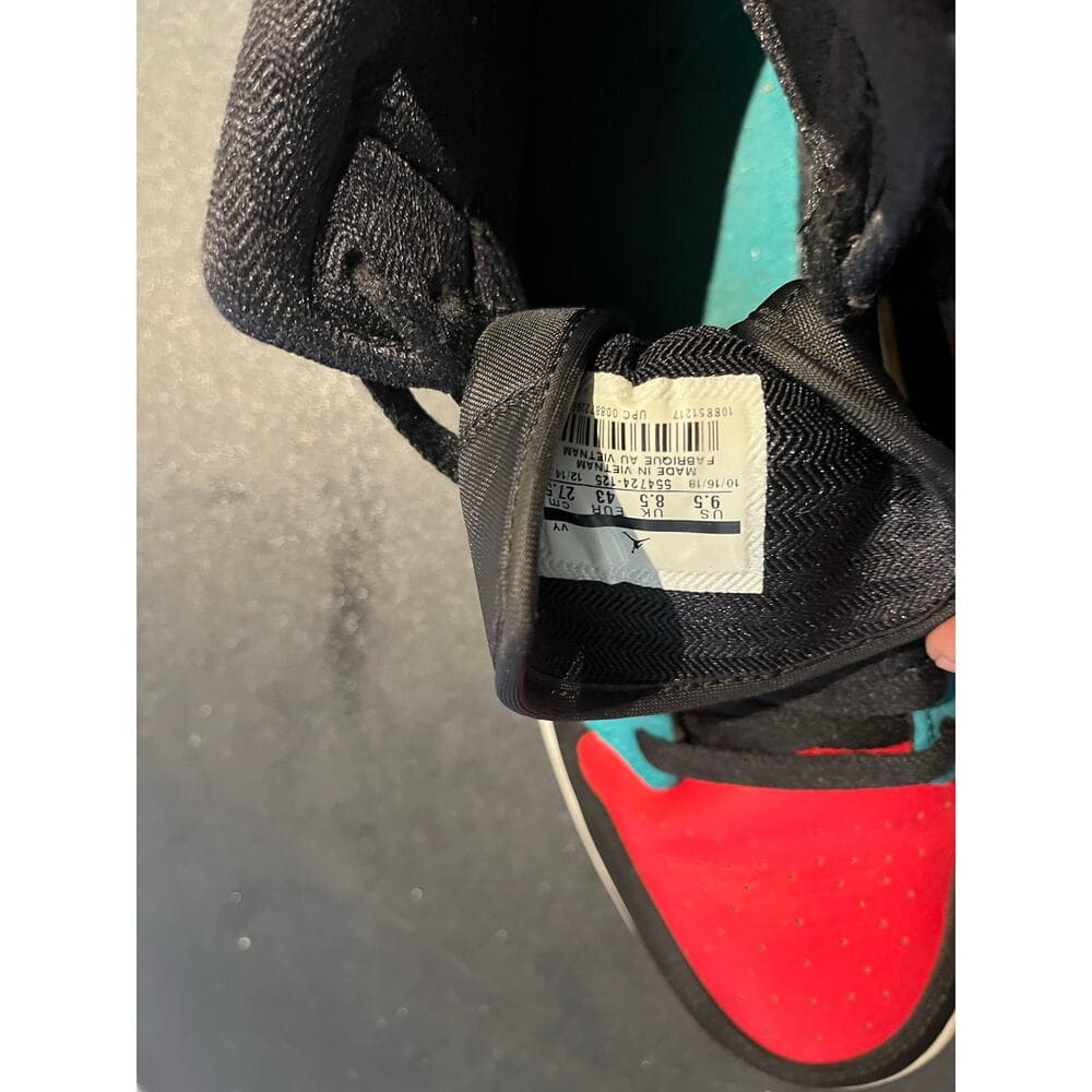 Air Jordan Retro 1 Mid Multicolor Red Black White Green Rare Sneakers - Thumbnail 6