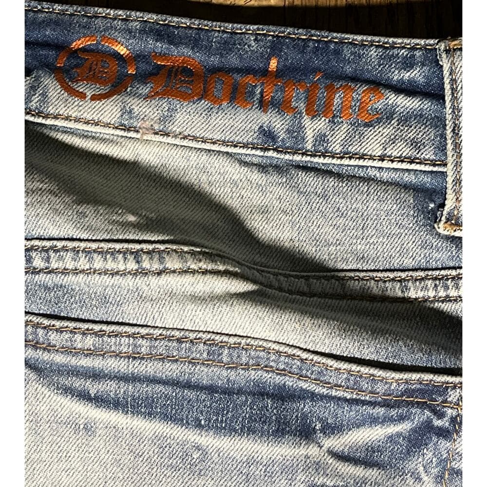 Doctrine Blue Men’s Jean’s Size 32 With Zipper On The Leg - Thumbnail 4