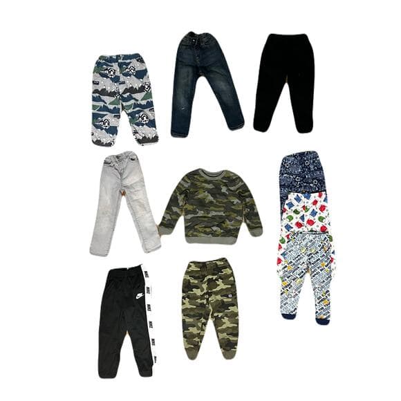 A Bundle Of 10 Name Brand Kids Clothes 4T - Thumbnail 10