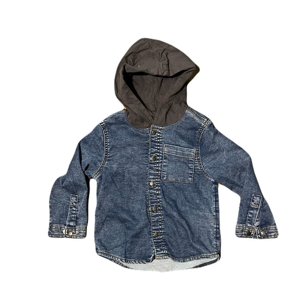 A Bundle Of 9 Name Brand Kids Clothes Size 4T - Thumbnail 2