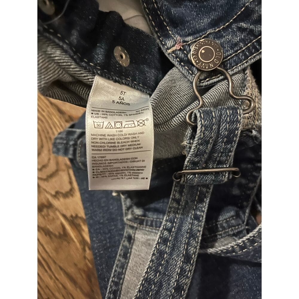 Old Navy Jumpsuit Size 5T - Thumbnail 3