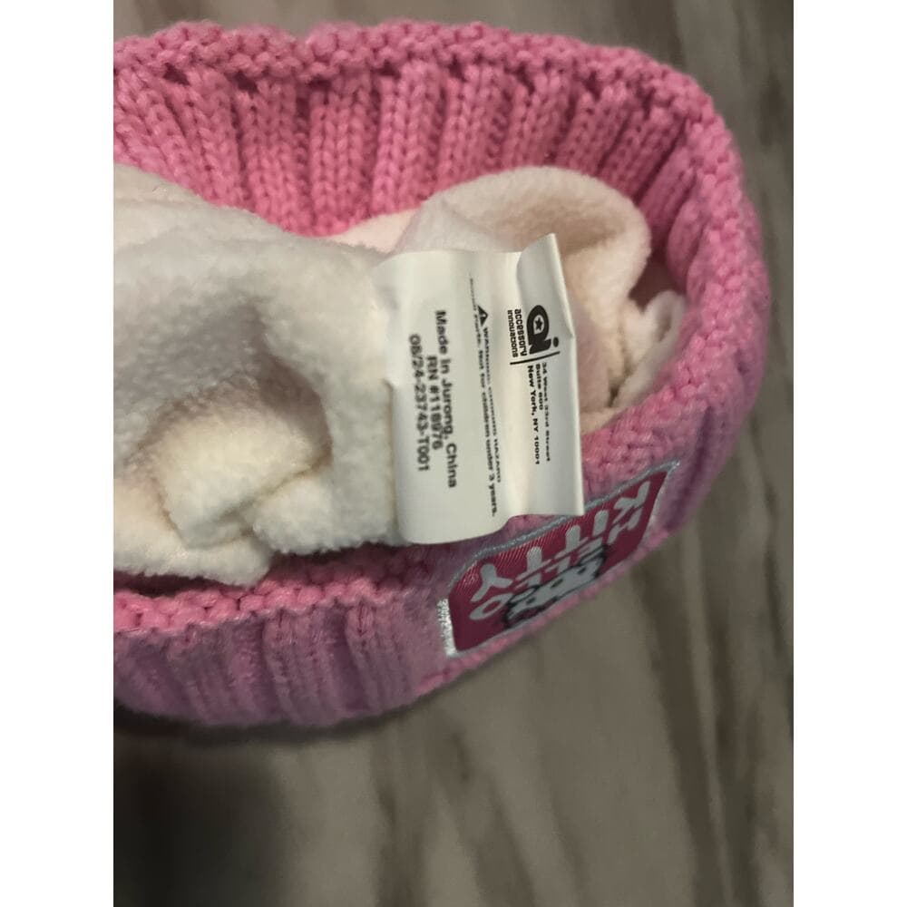 Hello Kitty Beanie Hat - Thumbnail 2