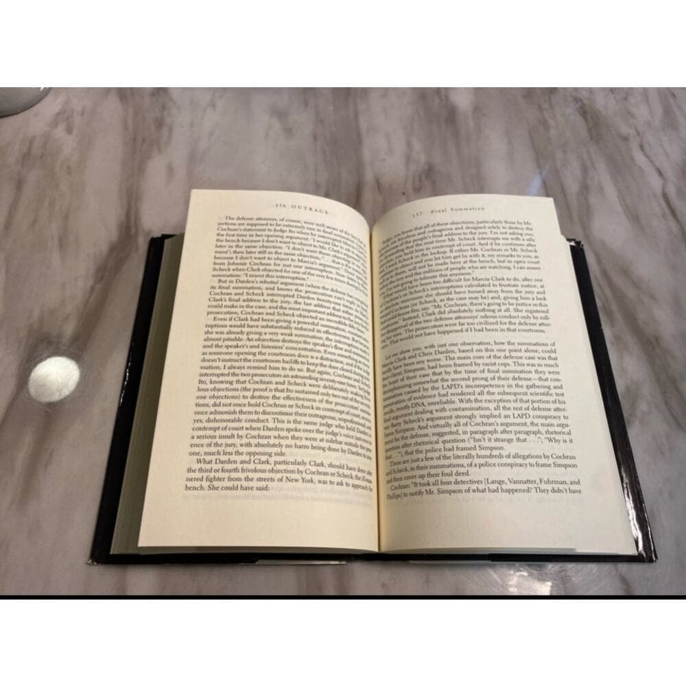 Outrage HardCover Book Author Vincent Bugliosi - Thumbnail 3