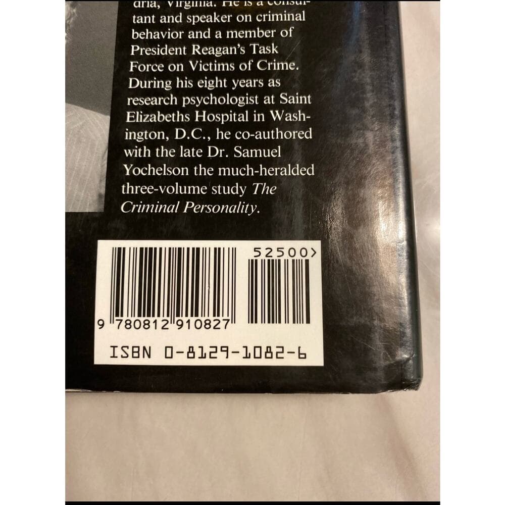 Inside The Criminal Mind Hard Cover Book - Thumbnail 3