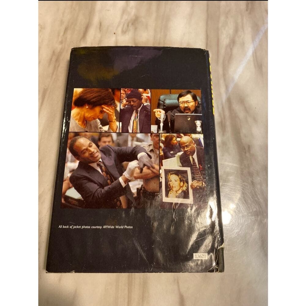 Outrage HardCover Book Author Vincent Bugliosi - Thumbnail 2