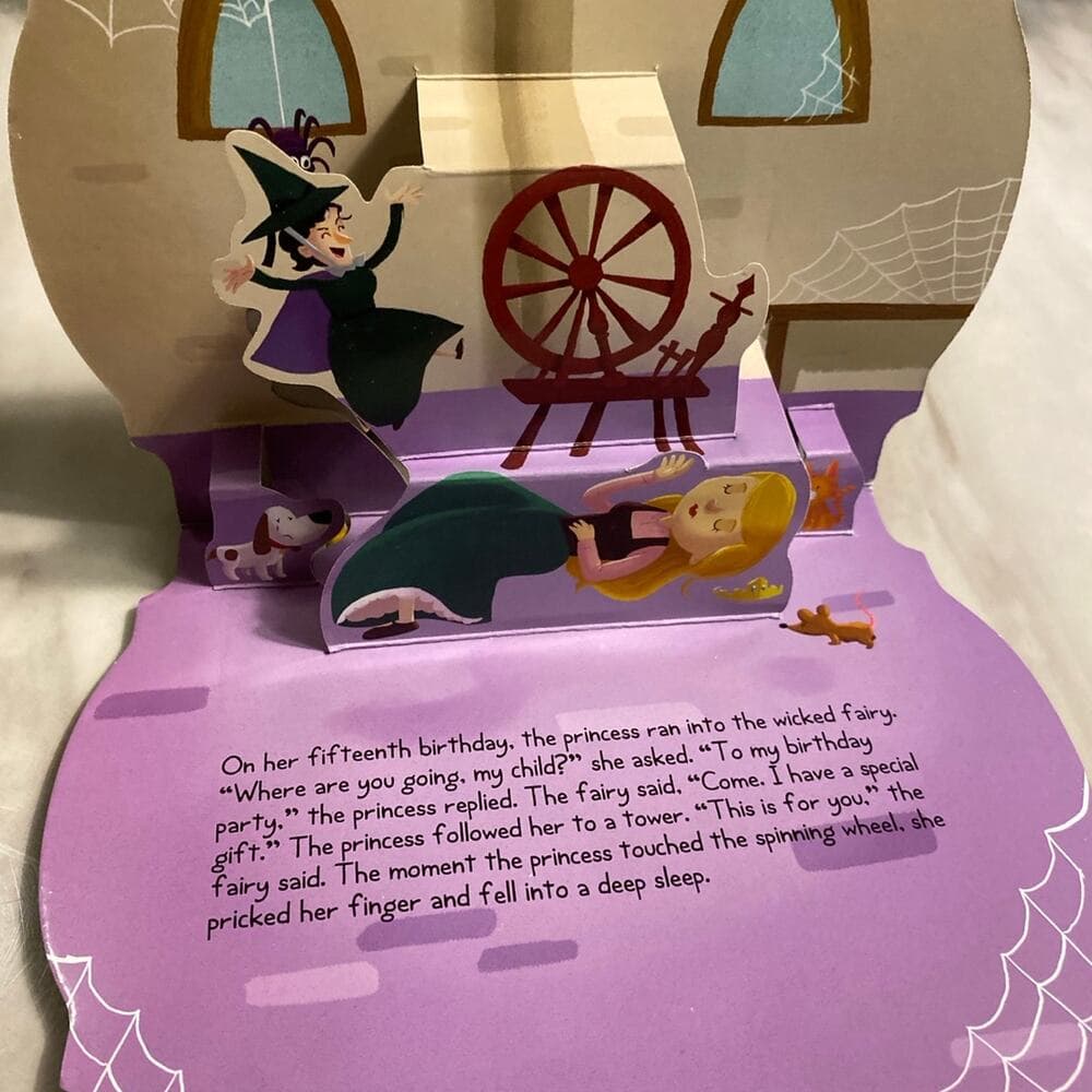 Sleeping beauty pop up book - Thumbnail 2