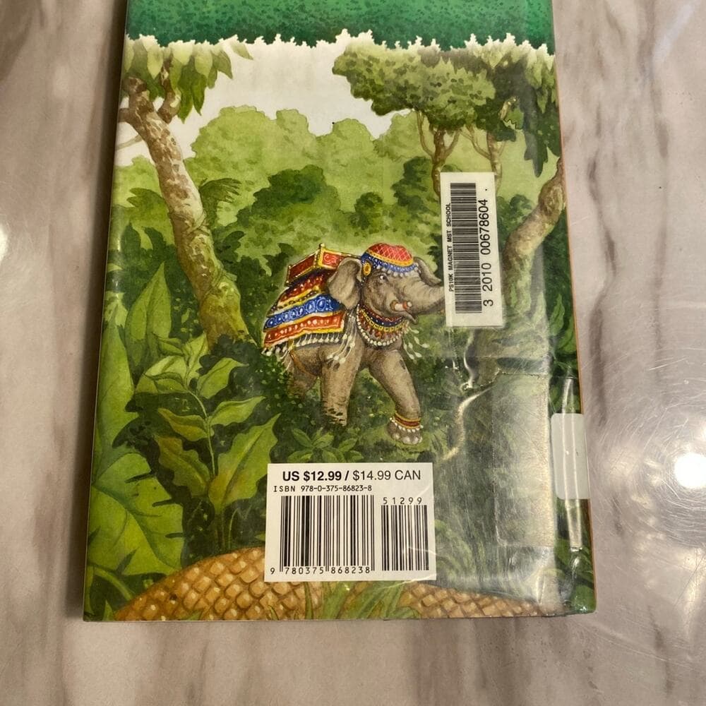 Magic Tree House #45 a Crazy Day With Cobras Hardcovver book - Thumbnail 2