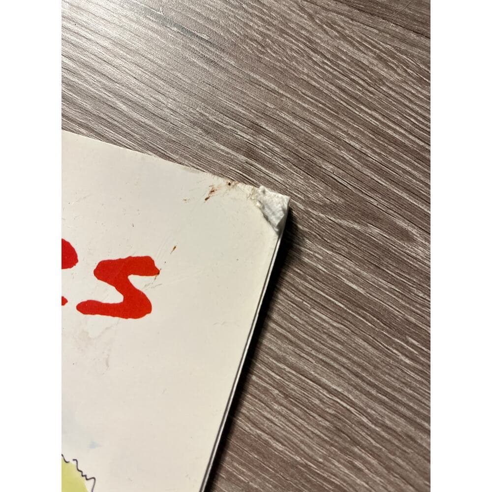A book of kisses - Thumbnail 3