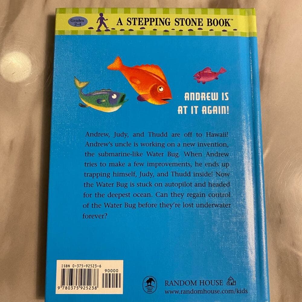 Under Water (Andrew Lost #5) book - Thumbnail 2