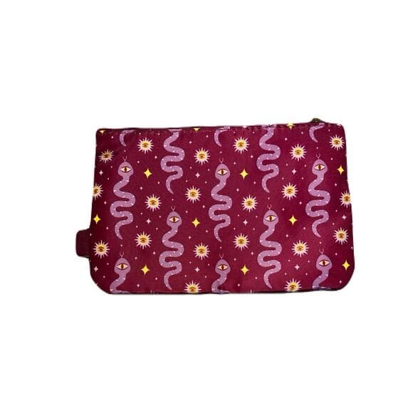 Ipsy burgundy make-up Bag - Thumbnail 4