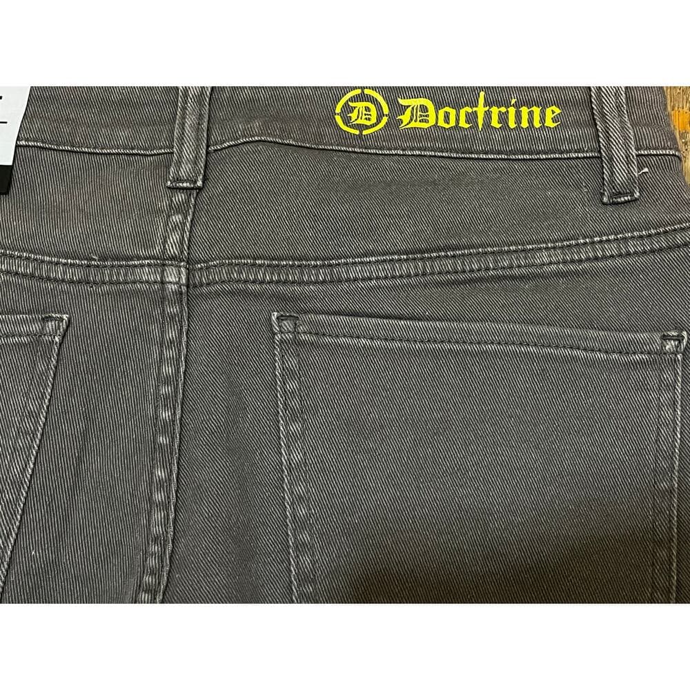 Doctrine Gray Flare Men’s Jean’s Size 32 - Thumbnail 3