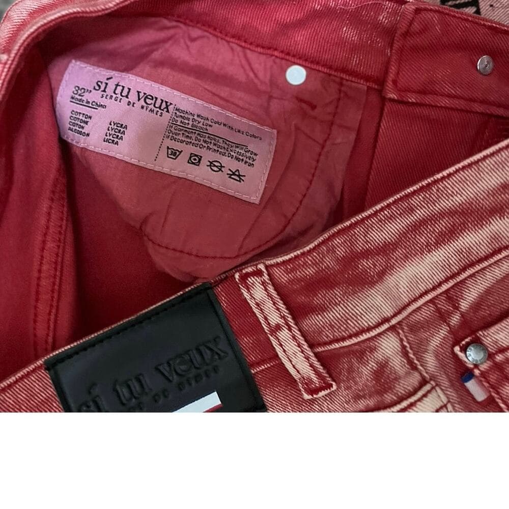 Si Tu Veux Red Superstack Men’s Jean’s Size 32 with Black design on the legs - Thumbnail 4