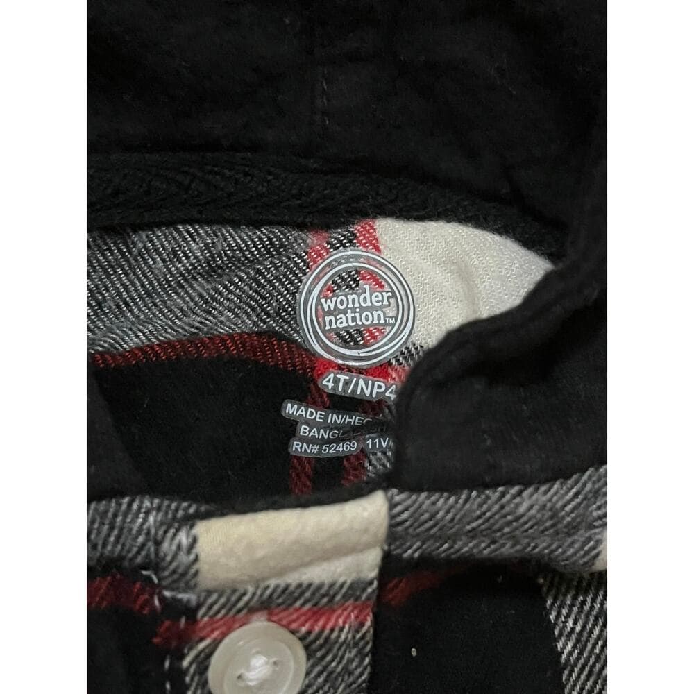 Wonder Nation Kids Sweater Black/Red/White T-Shirt Size 4T - Thumbnail 2
