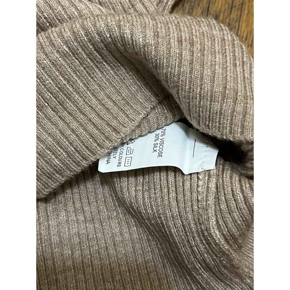 Buzz Fashion Tan Women’s Long Sleeve Shirt Size S/M - Thumbnail 2