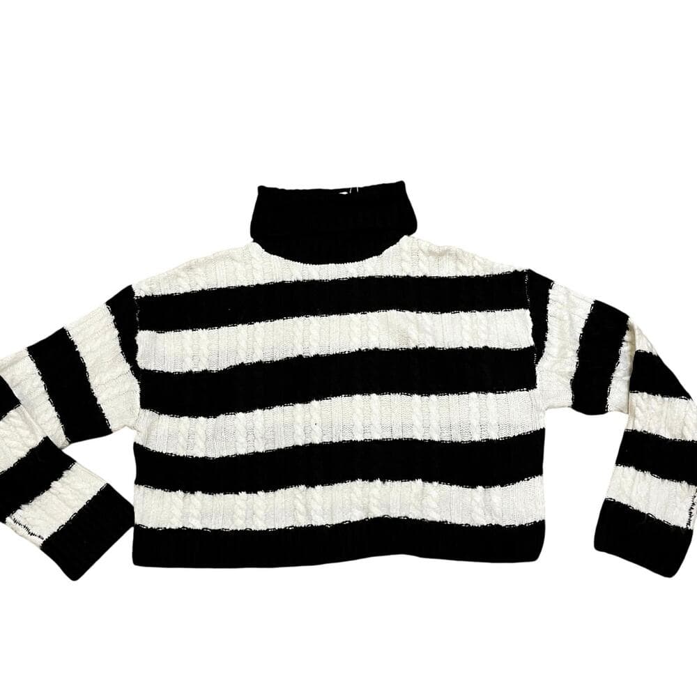 Love Tree Women’s Crop Top Black & White Size Large - Thumbnail 3