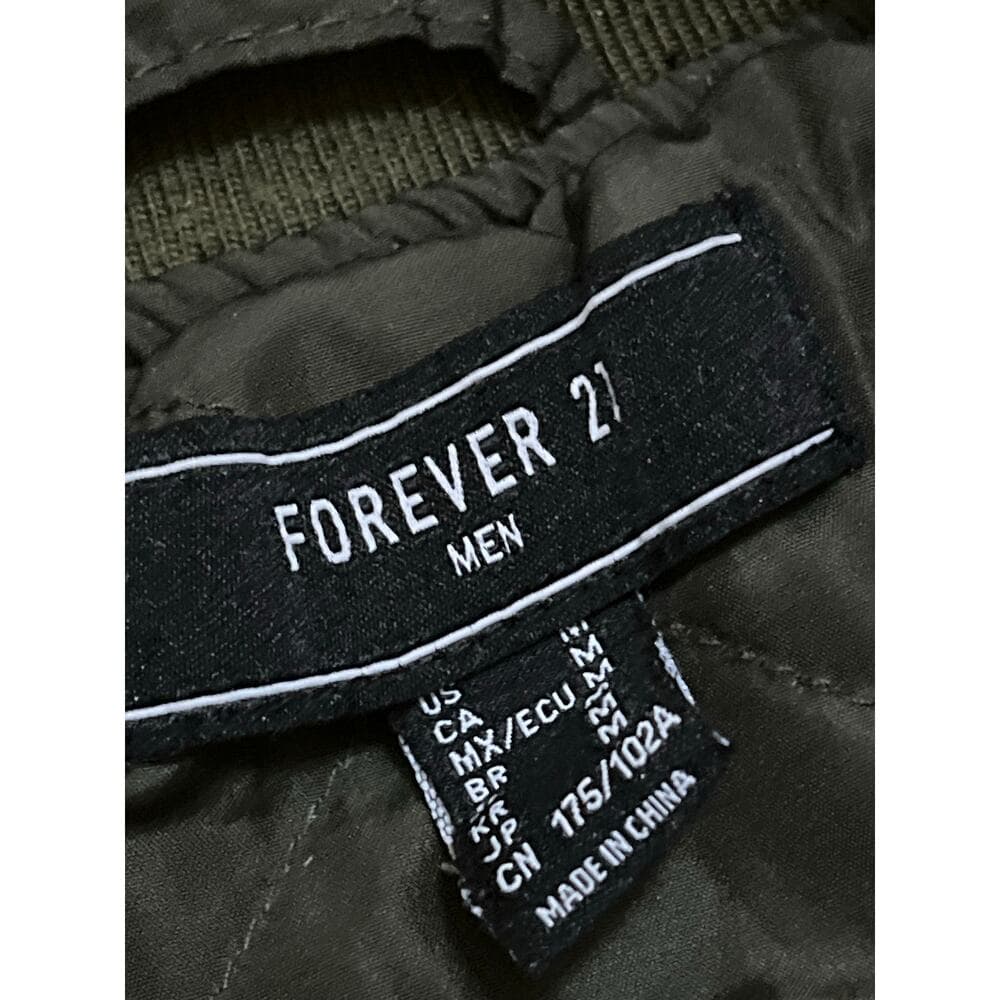Forever 21 Men’s Jacket Green With Cream Sleeves Size Medium - Thumbnail 3