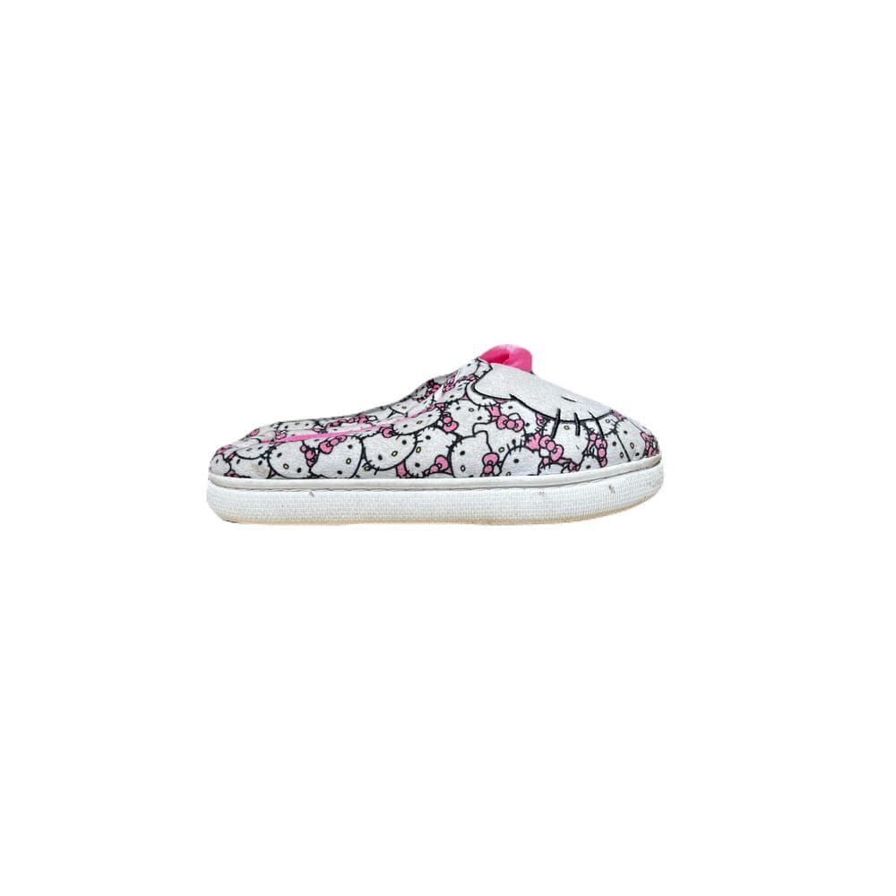 Hello Kitty Kids Slippers Size 5-6 Small - Thumbnail 4