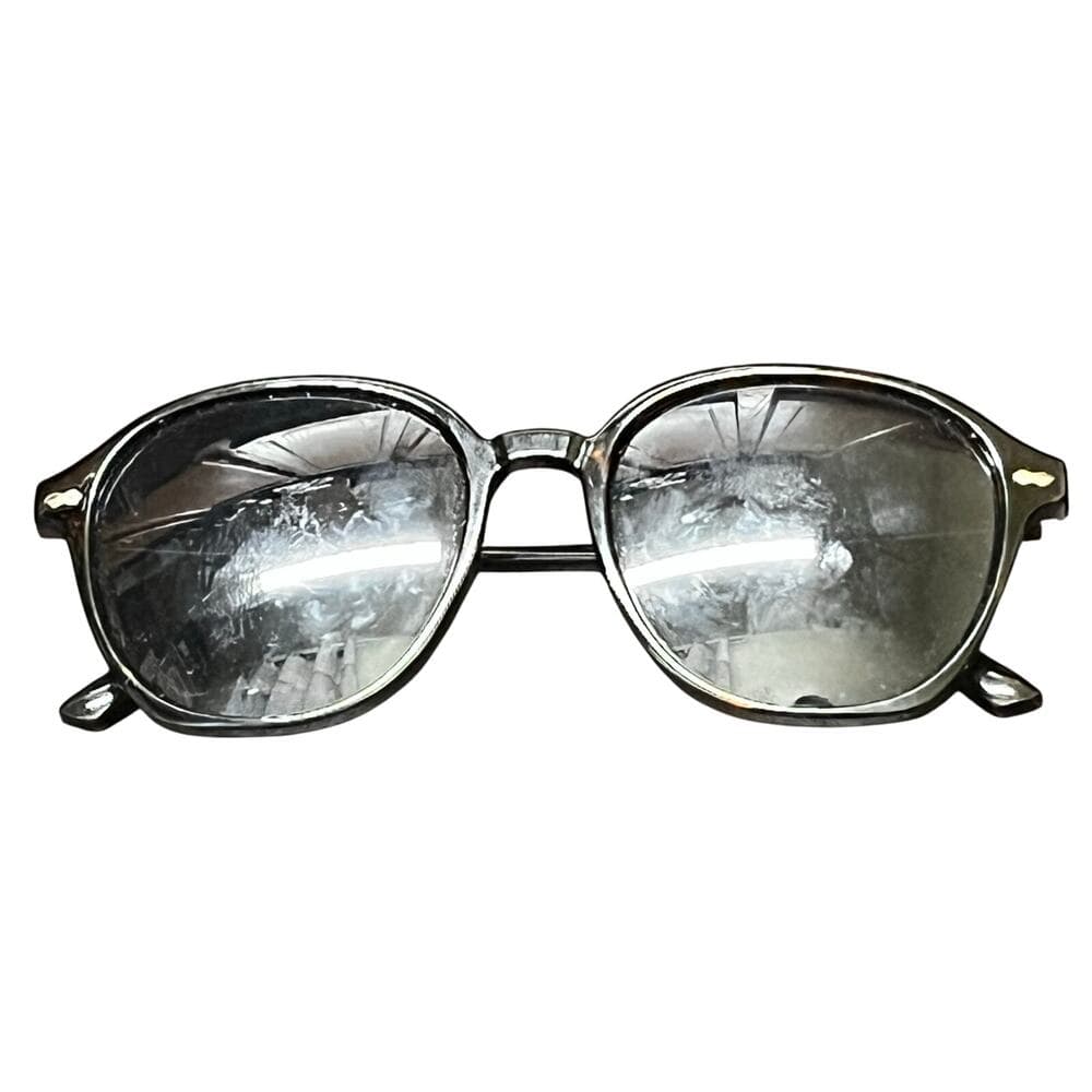 All black sunglasses With Black Lenses - Thumbnail 6