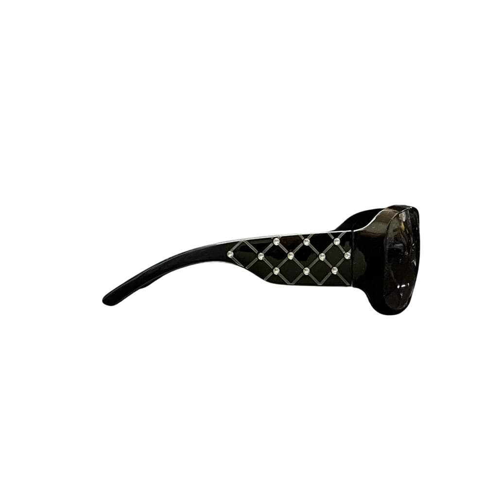 Black Women’s Sun Glasses With Diamond’s studs On The thing on glasses - Thumbnail 3