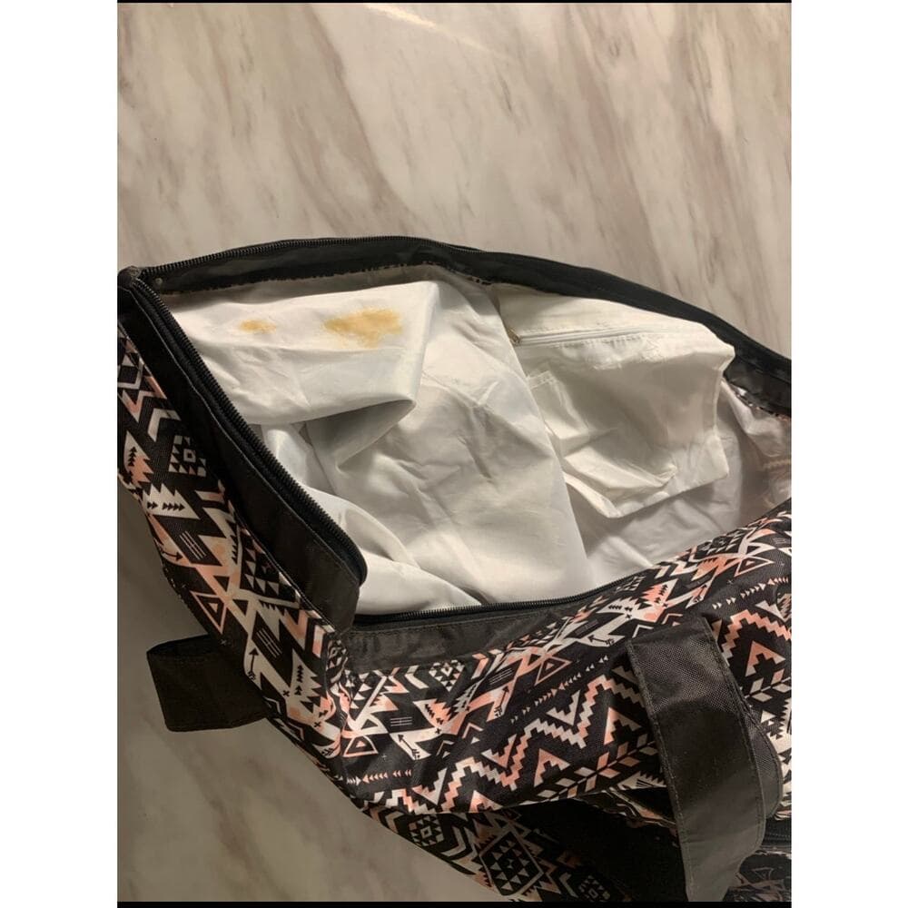 Women’s Bag “24 W X 18” L - Thumbnail 2