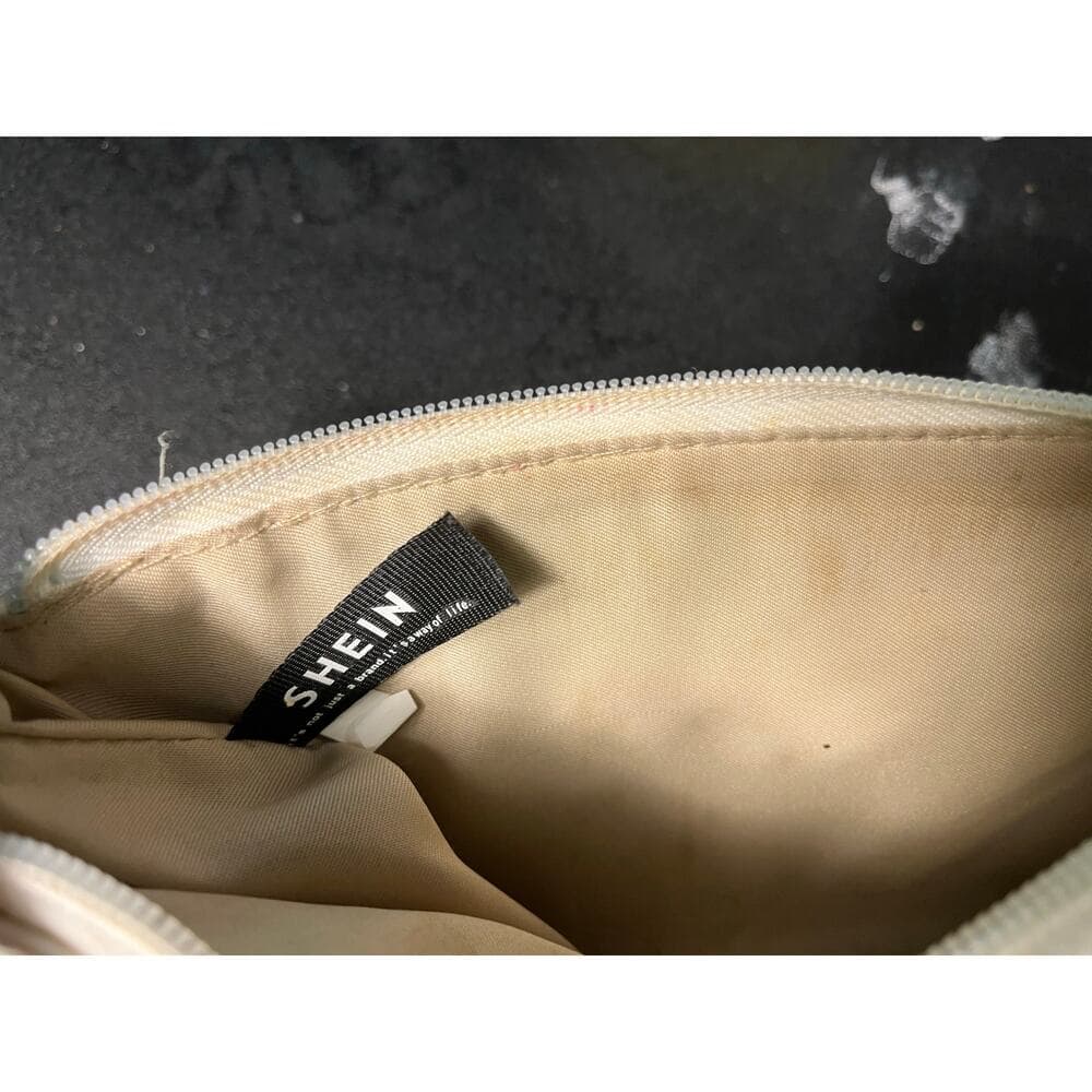 White Shien Mini Bag 9” W X 5” L - Thumbnail 4