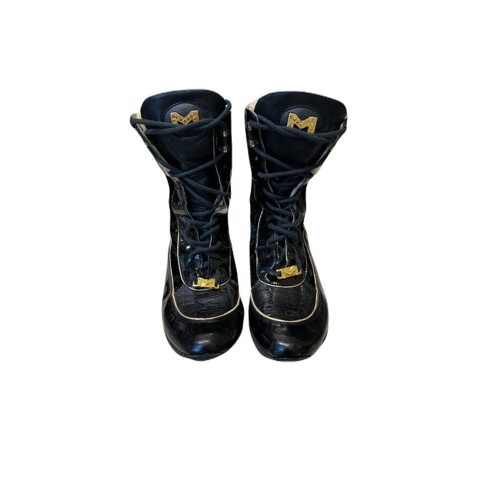 Black Women’s Boot, Shoes With Gold Lining Size 10 - Thumbnail 5