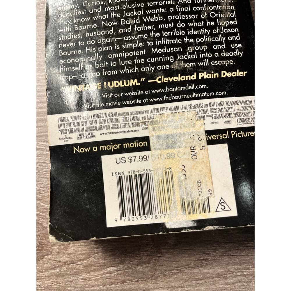 The Bourne Ultimatum Book By Robert Ludlum - Thumbnail 2