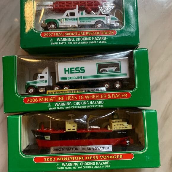 A Bundle Of Hess Mini Vehicles - Thumbnail 3