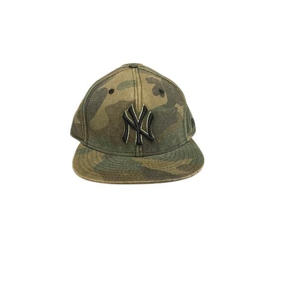 New Era Hat Size 7 1/2 Army & Black Yankee - Thumbnail 8