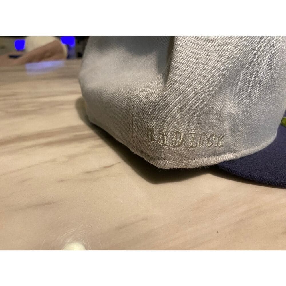 New Era Hat Size 7 5/8 Grey & Purple Black Cat - Thumbnail 5