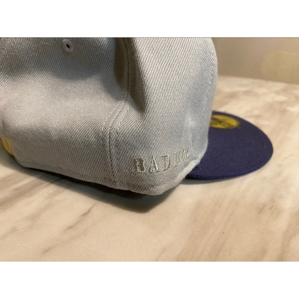 New Era Hat Size 7 5/8 Grey & Purple Black Cat - Thumbnail 4