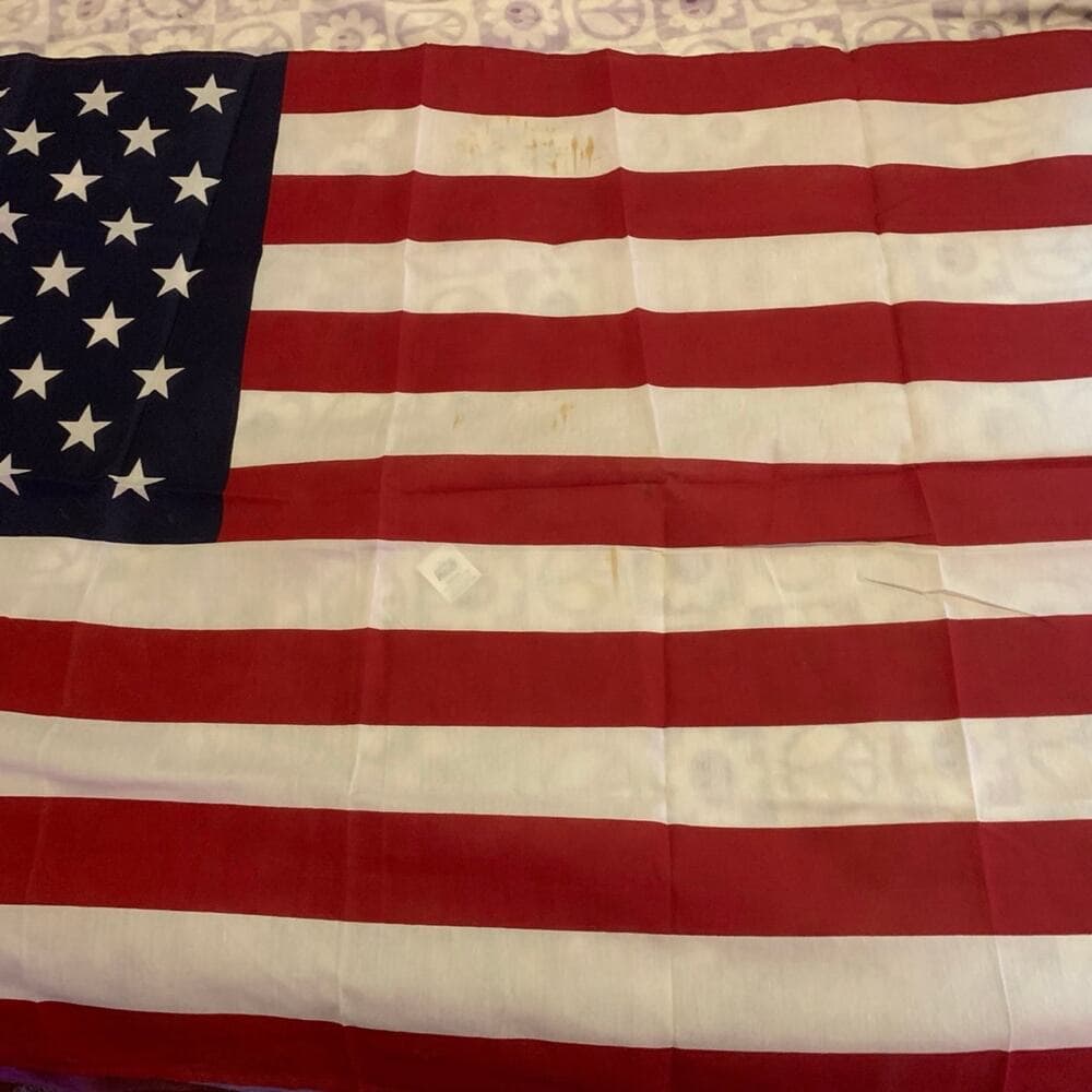 USA Flag In Good Condition - Thumbnail 2