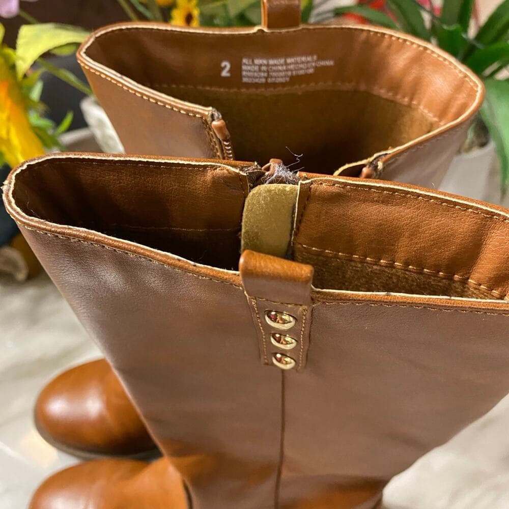 Children places shoes size 2 - Thumbnail 2