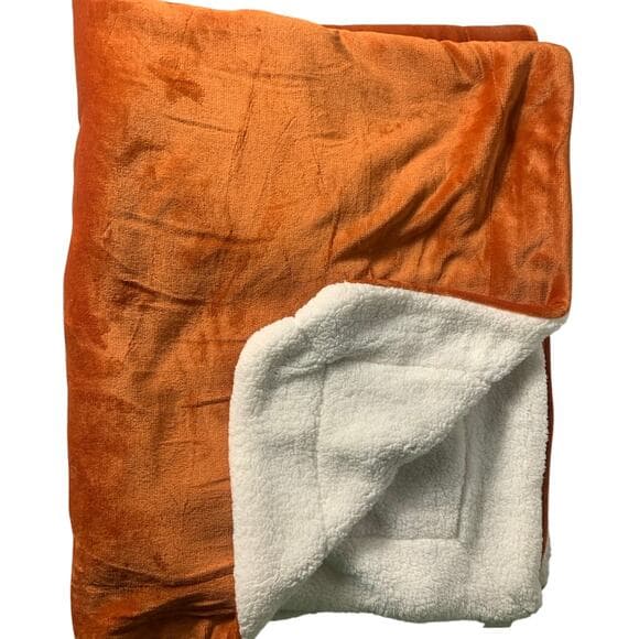 Threshold Soft Plush/Faux Sherling Reversible Throw Blanket 50" x 60" Orange - Thumbnail 3