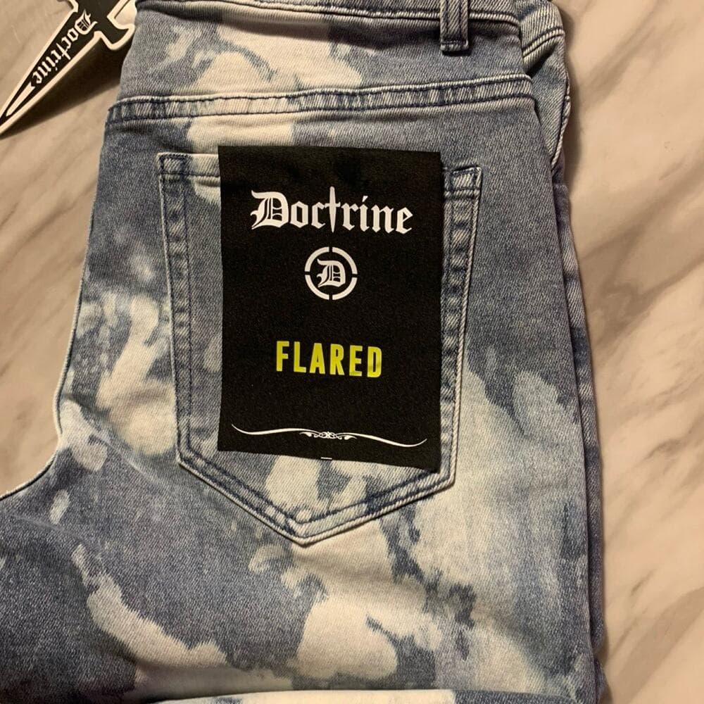 Doctrine Flared Mens Jeans Size 28 - Thumbnail 4