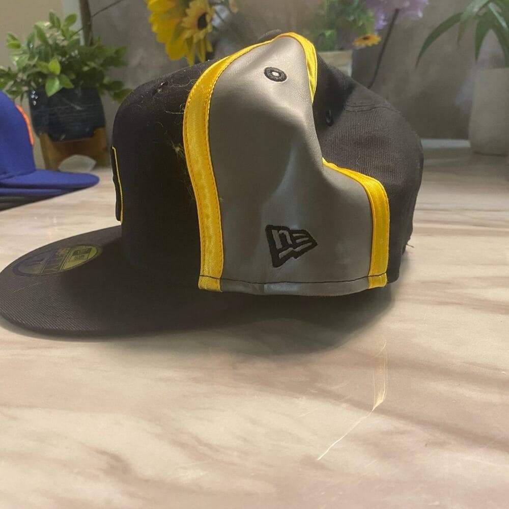 686 apparel X NE New Era Hat 7 1/2 - Thumbnail 2