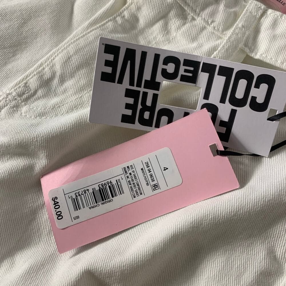 Future Collection White Women’s Jeans Size 4