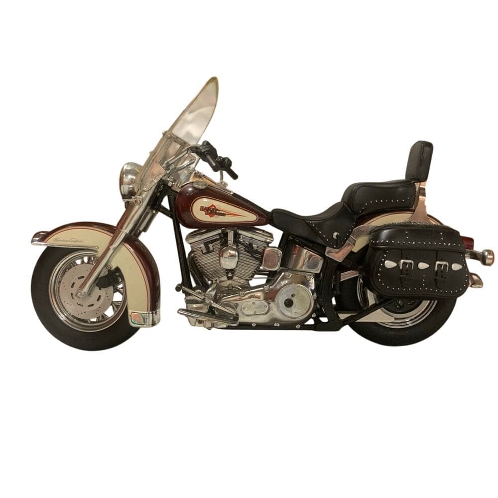 Precision Models Harley-Davidson Softail Classic 1/10 Diecast Complete! - Thumbnail 8