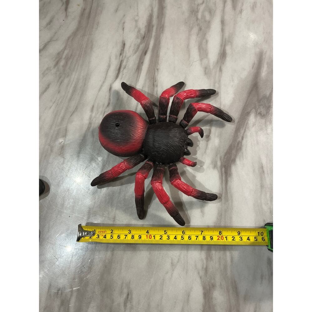 Terra by Battat – Remote Control Infrared Light-Up Spider – Tarantula - Thumbnail 3