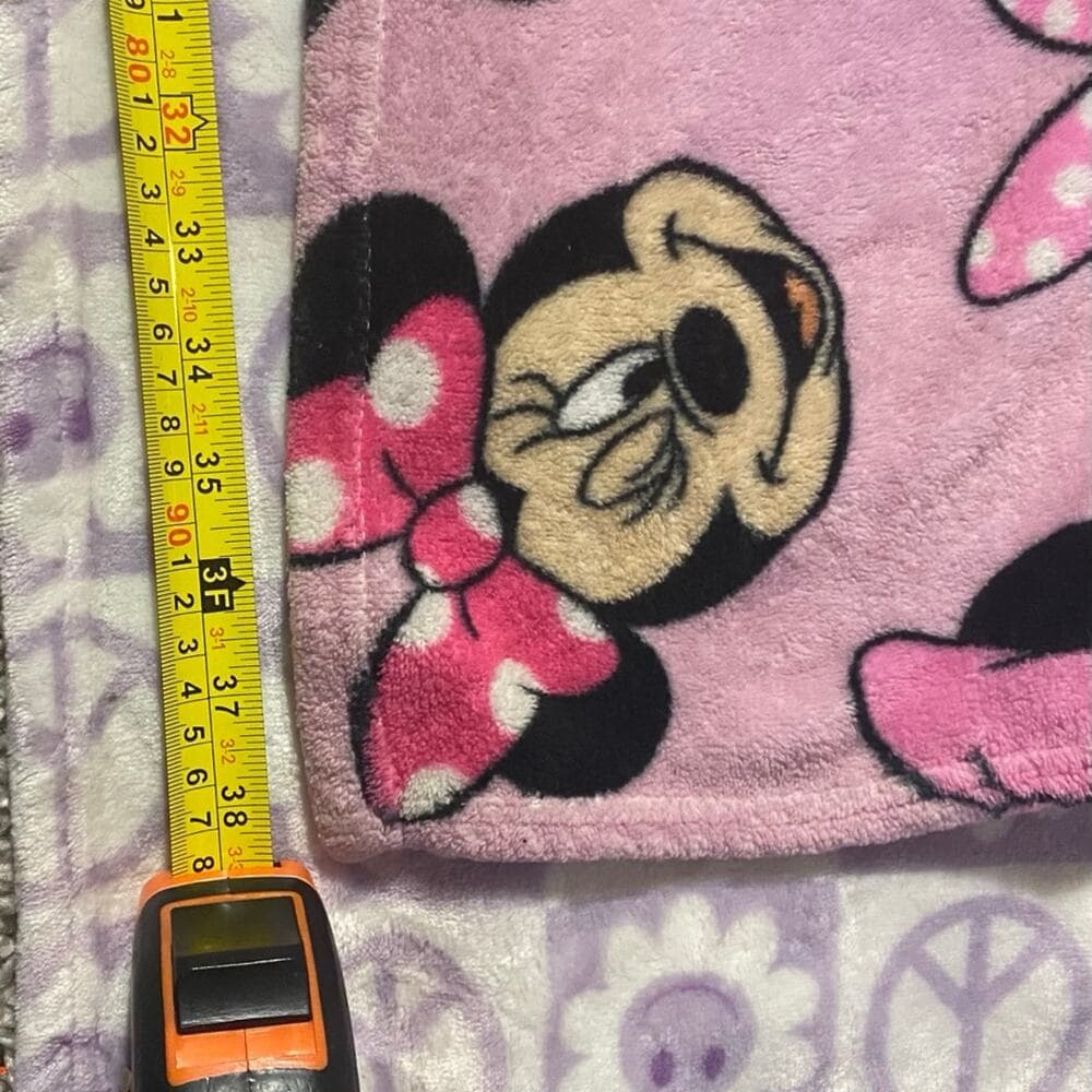 Minnie Mouse blanket - Thumbnail 2
