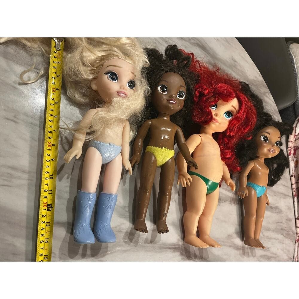 A Bundle Of 14” Princess Dolls - Thumbnail 2