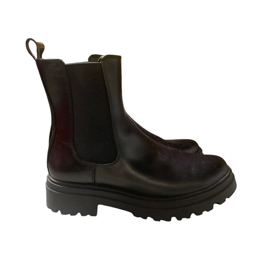 Women’s boots size 8 good co - Thumbnail 4