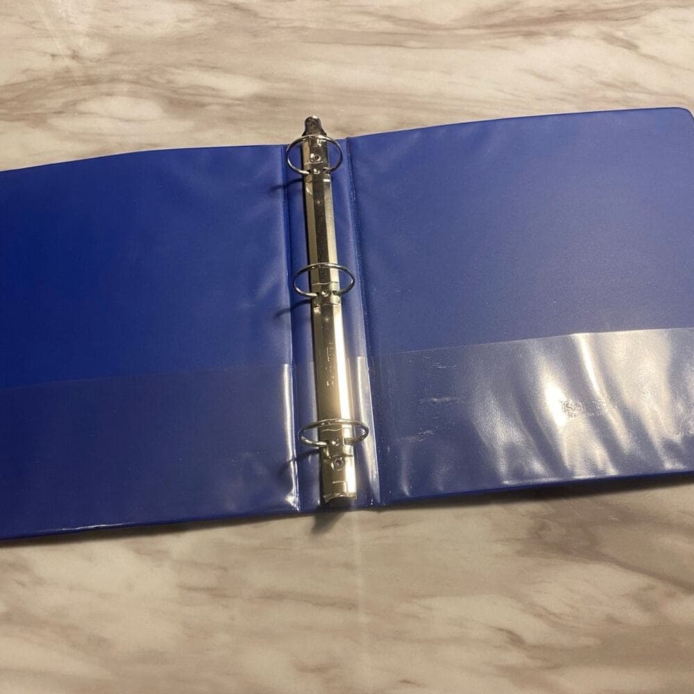 Blue school binder - Thumbnail 3