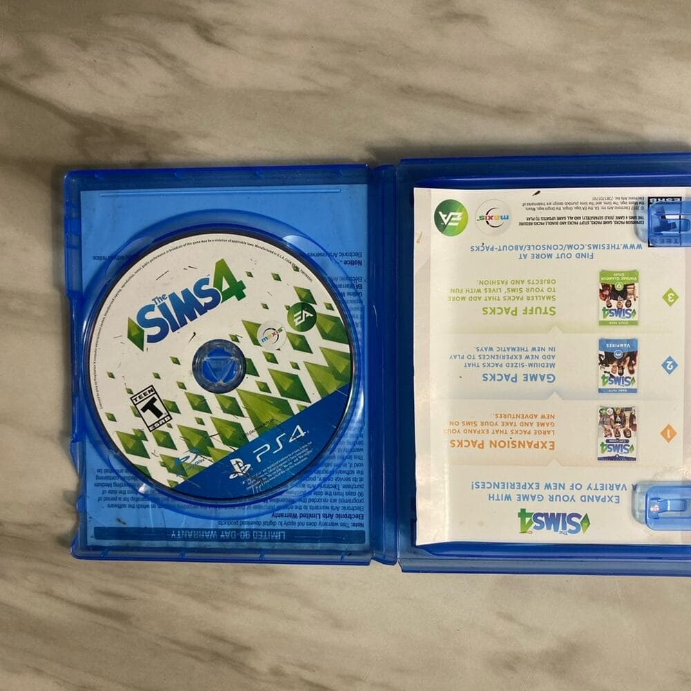 The Sims 4 For Playstation 4 - Thumbnail 5