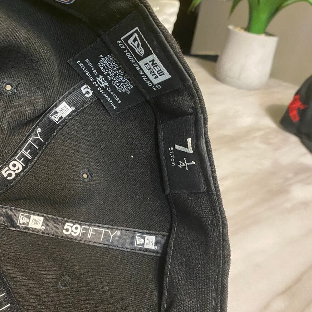 New Era Hat Size 7 1/4 stealer - Thumbnail 6