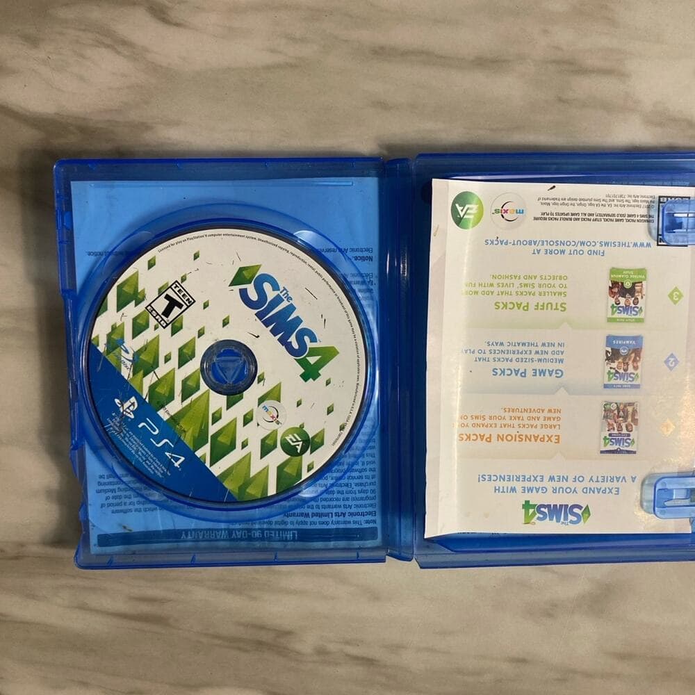 The Sims 4 For Playstation 4 - Thumbnail 2