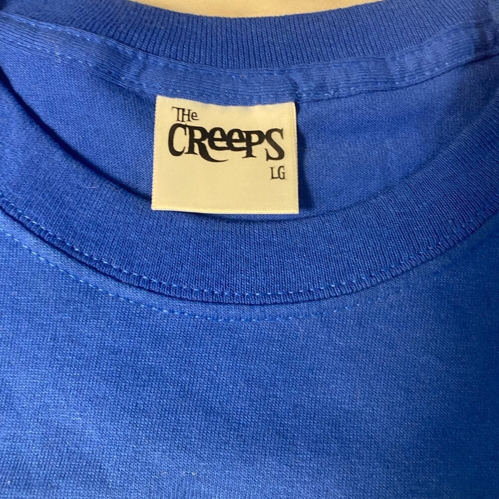 T-Shirt - Thumbnail 2