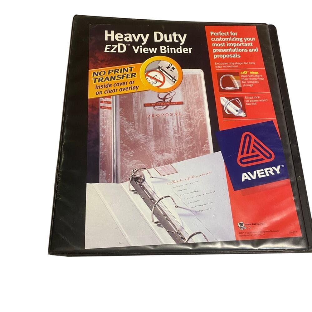 Avery binder Heavy Duty