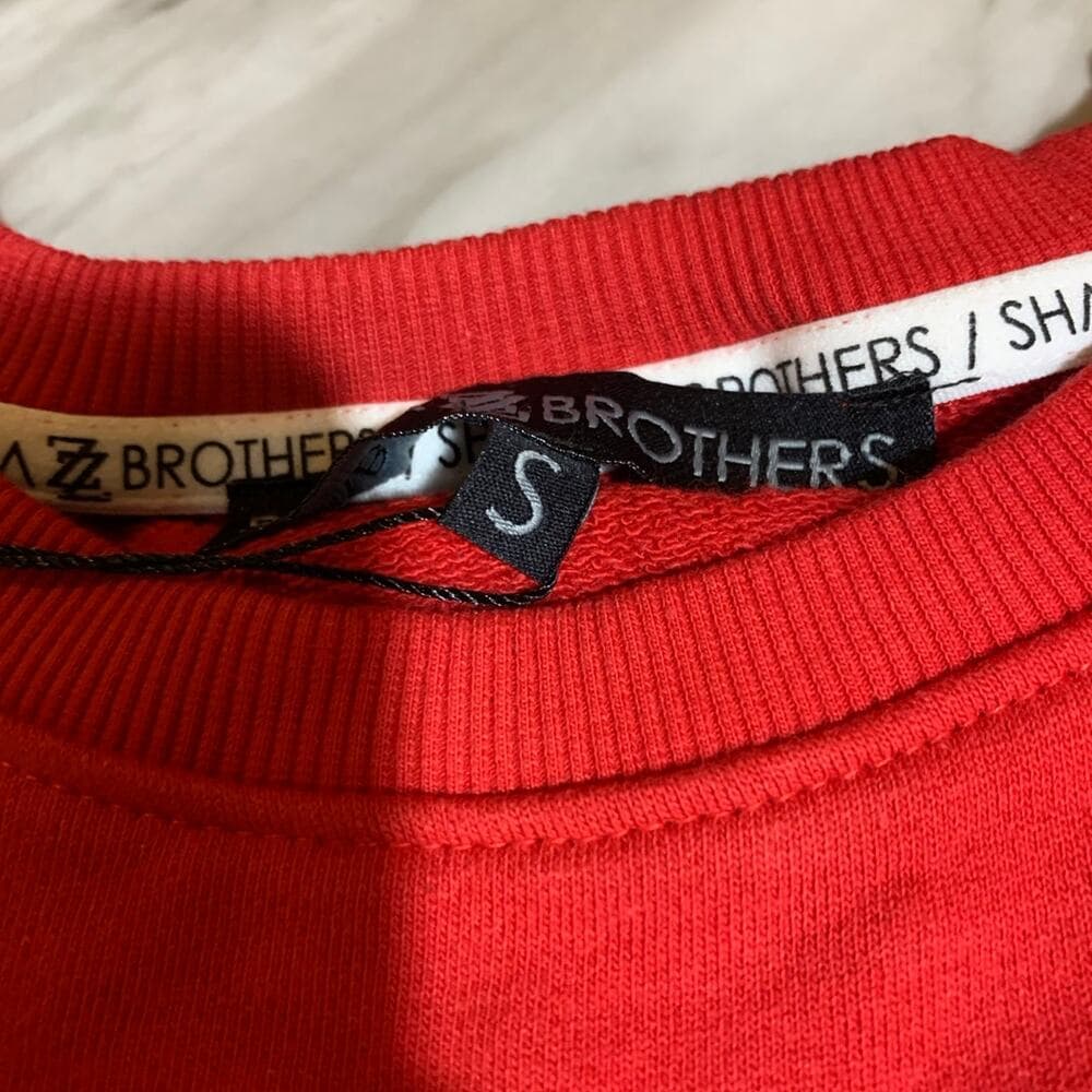 Shabaz Z Brothers Men’s sweater Size Small - Thumbnail 2